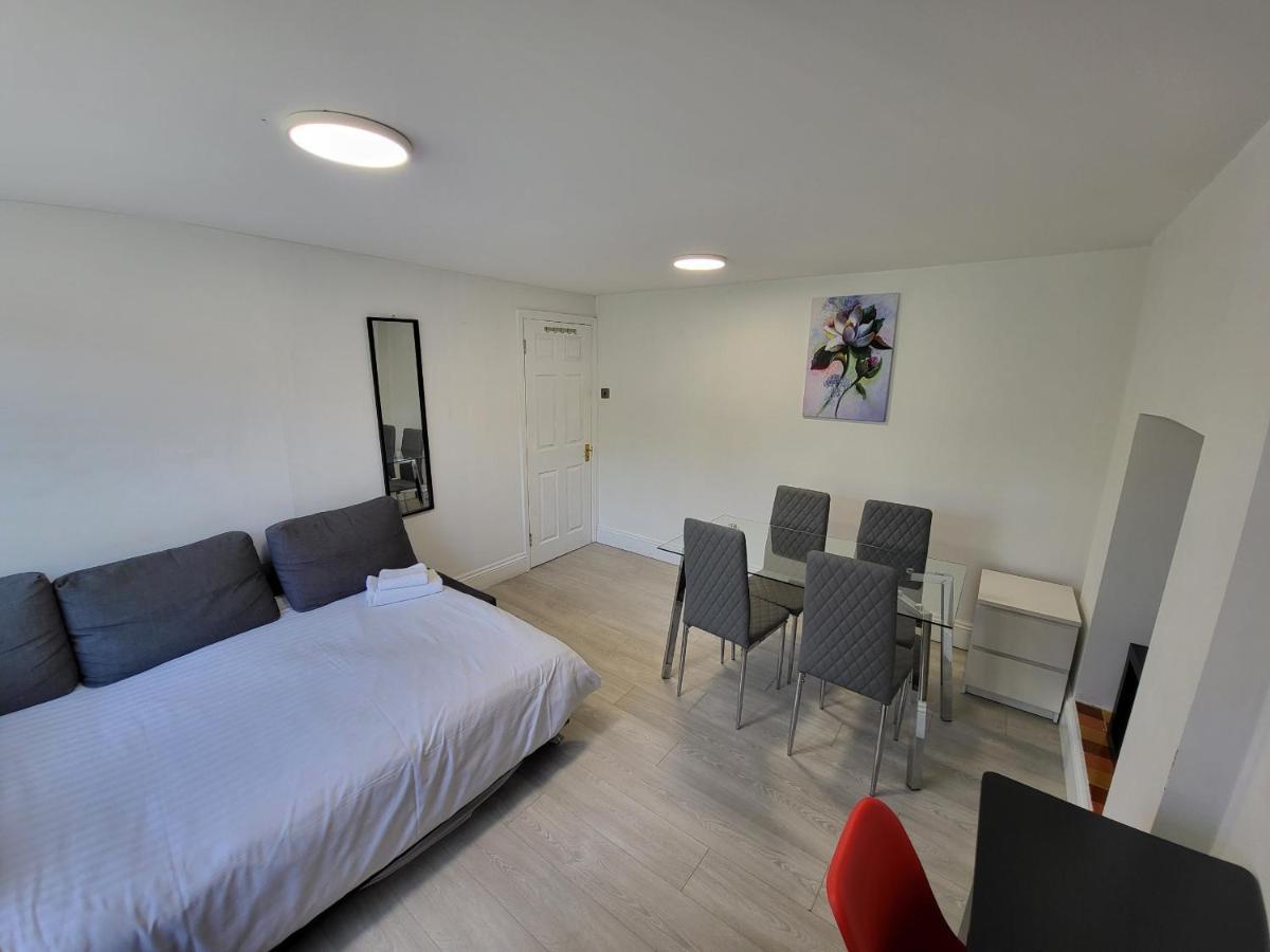 Cosy Apartment By Clapham South Underground! Londres Exterior foto